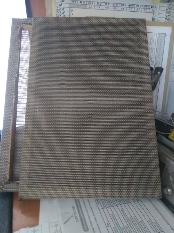 может кто знает