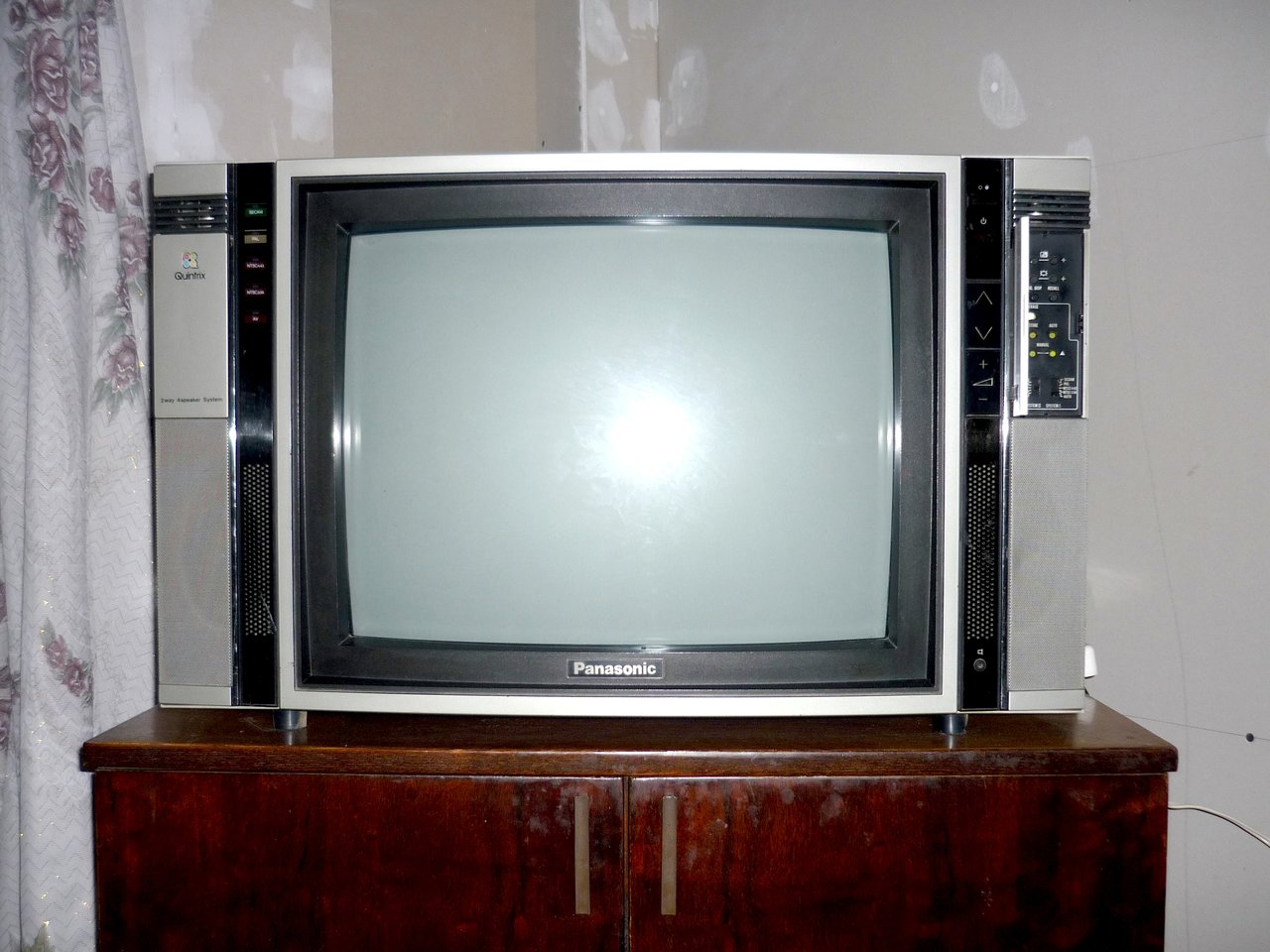  SONY PVM-9041QM trinitron color video monitor (пополняемая)