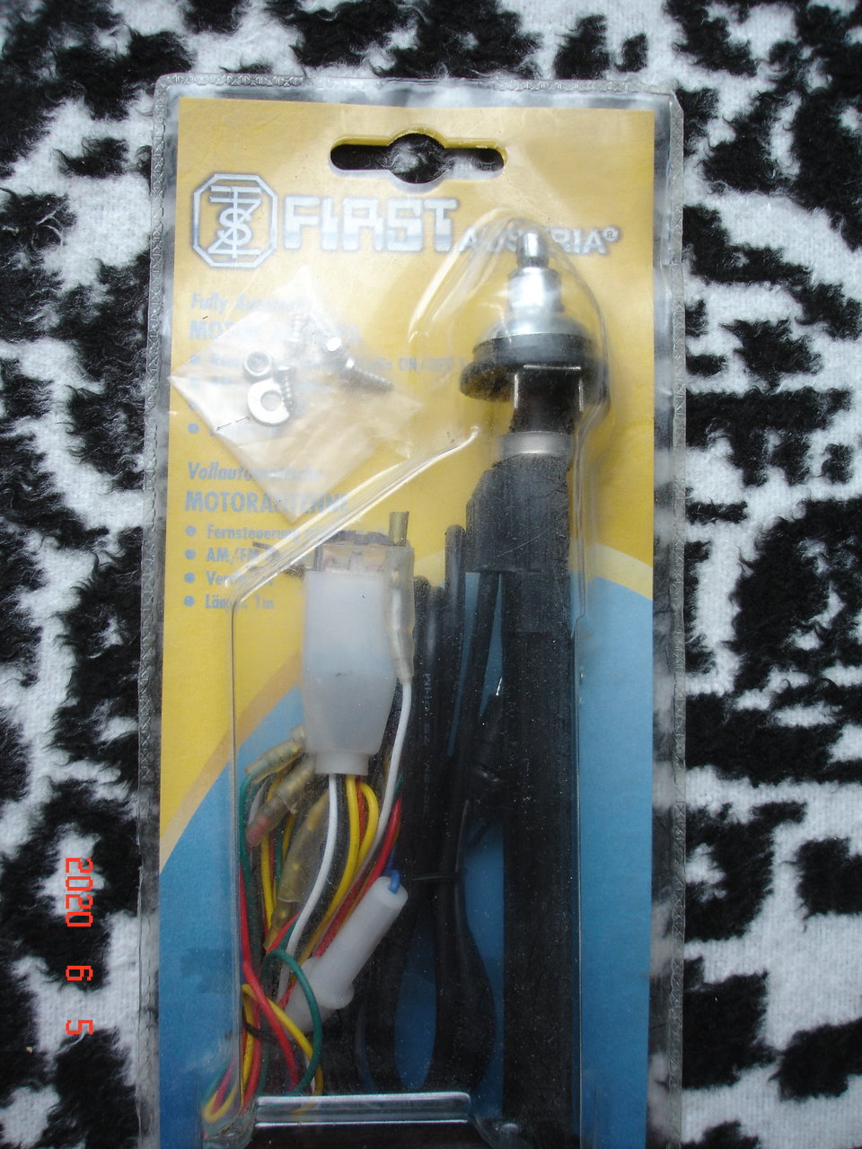  Аксессуары к автомагнитолам