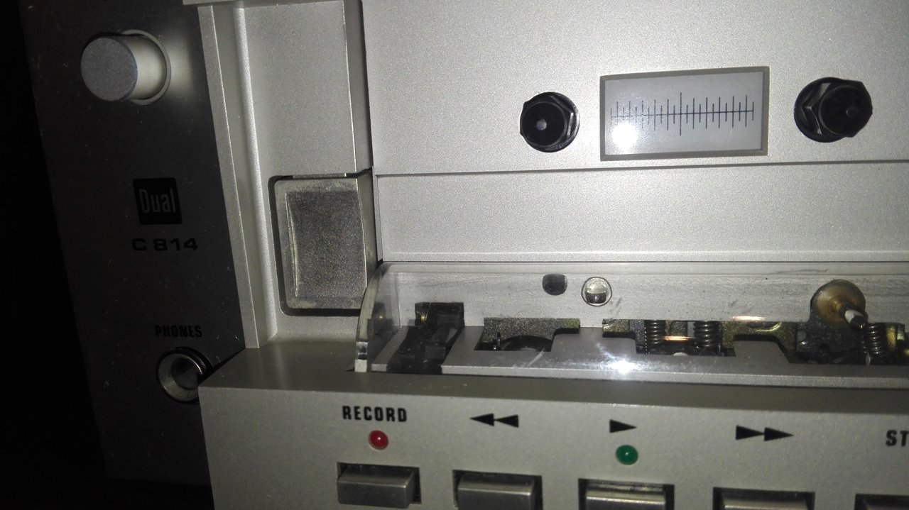  Кассетная дека Dual C 814