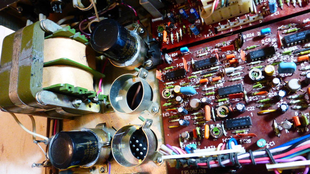  Усилитель Одиссей-002 стерео