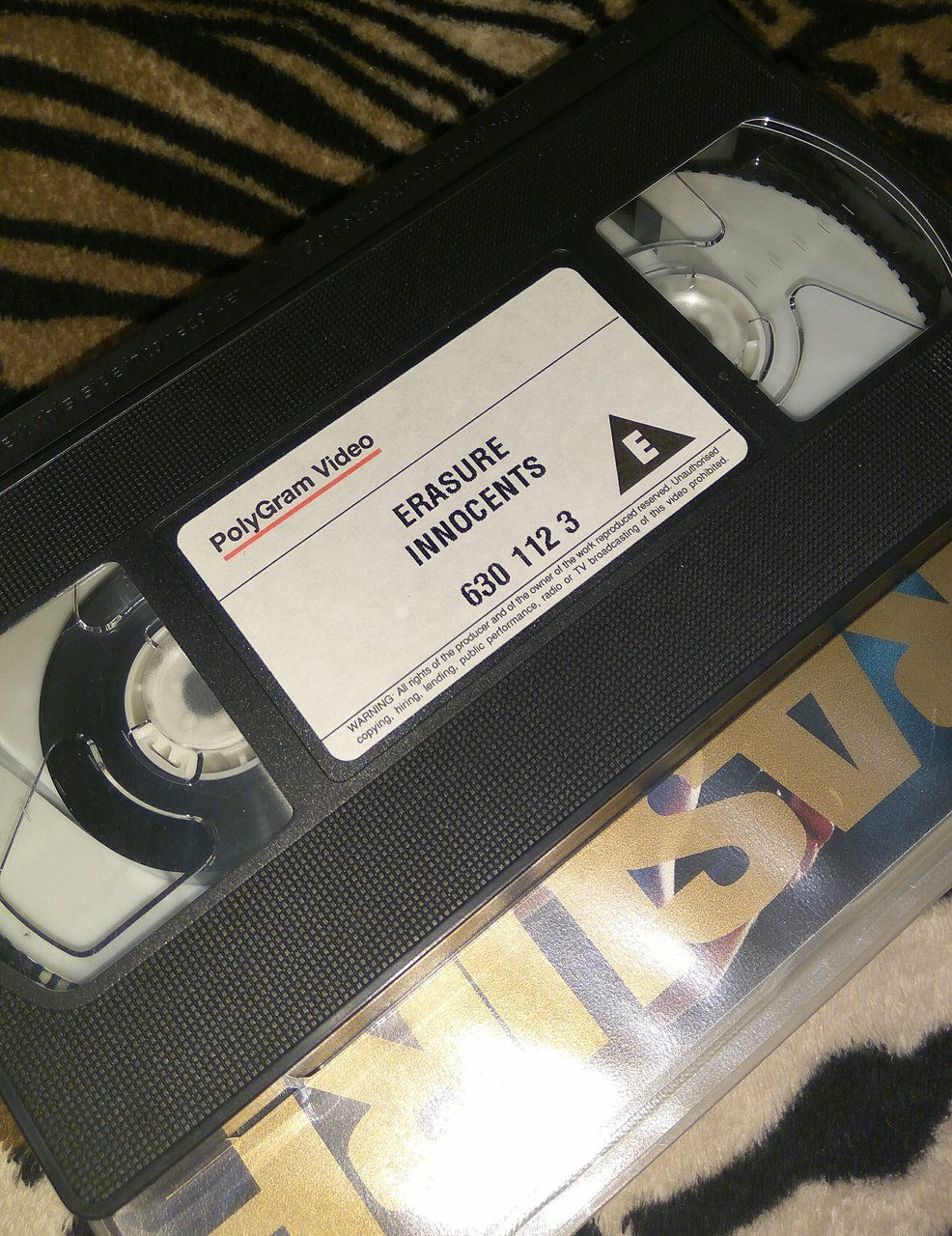  Музыка на VHS (в пластике 