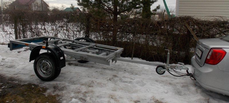 Схемотехника похожих УНЧ в сравнении