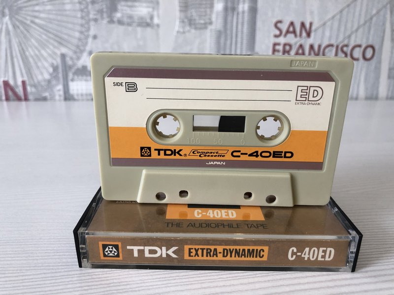  Обмен винтажных аудиокассет