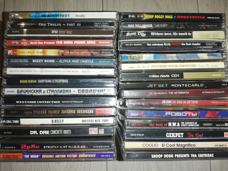  ищу аудиокассеты и диски CD 