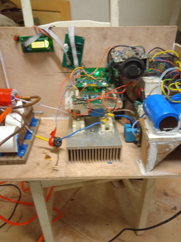  Инверторы для индукционного нагрева Сергея Кухтецкого (ksv)