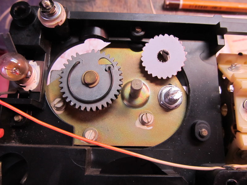 Простой чувствительный укв тюнер в ламповые старички.