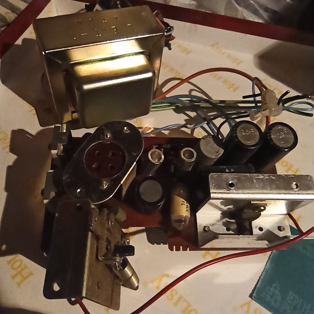  Akai 4000 на органы.