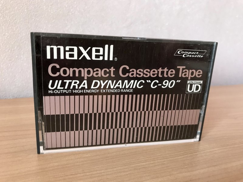  Обмен винтажных аудиокассет