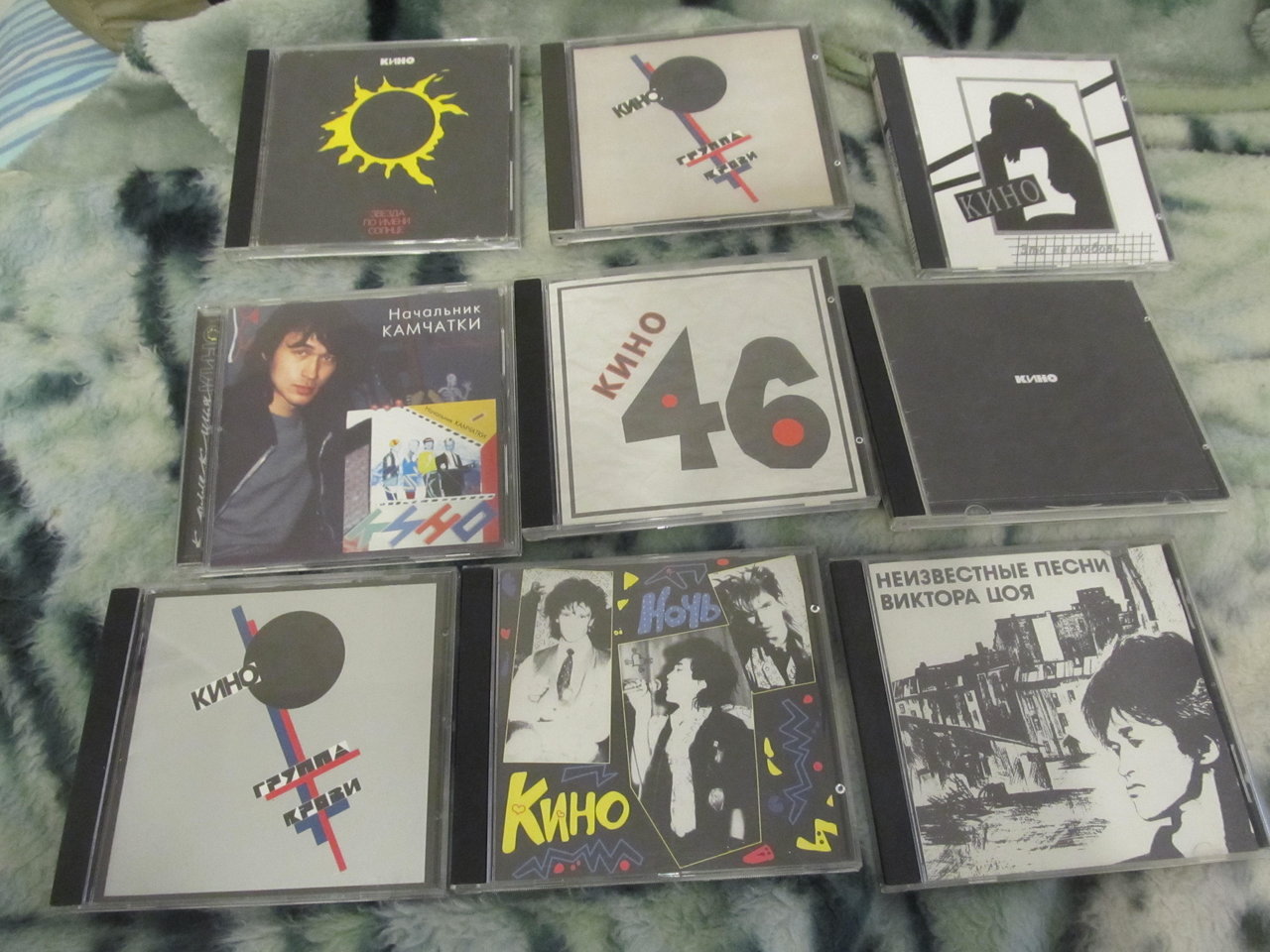 ищу аудиокассеты и диски CD 
