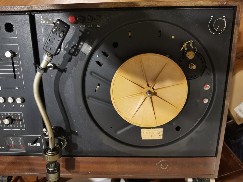 стол Unitra 601A на примере FONOMASTER 76 АНАТОМИЯ