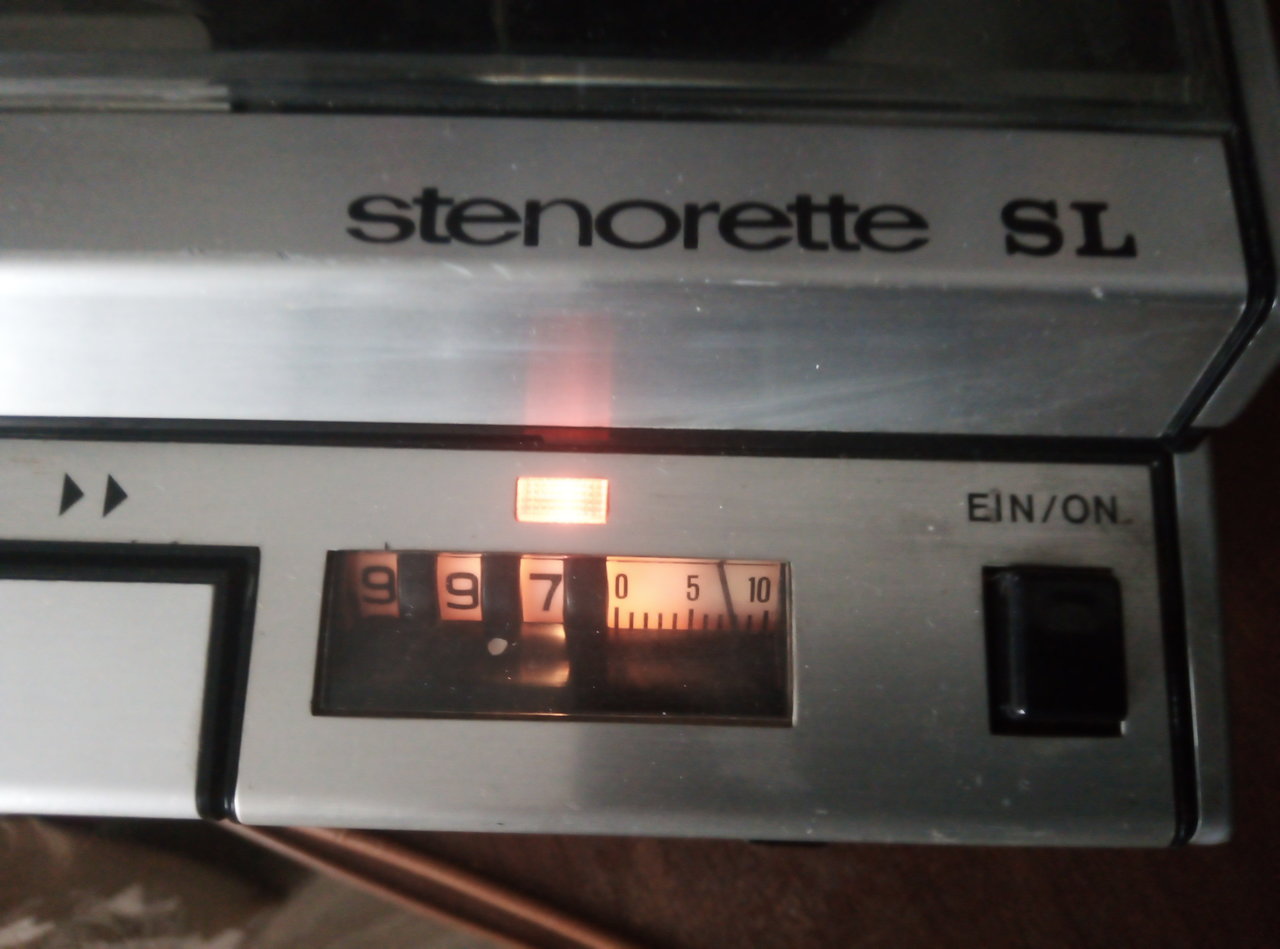 Ещё Диктофон Грюндиг stenorette SL