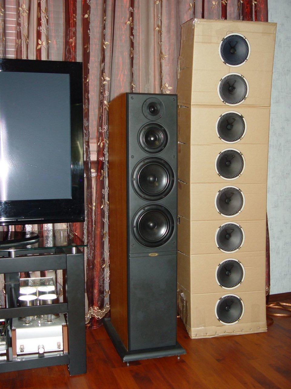 ГРУППОВОЙ излучатель ,акустика