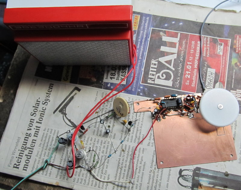 Простой чувствительный укв тюнер в ламповые старички.