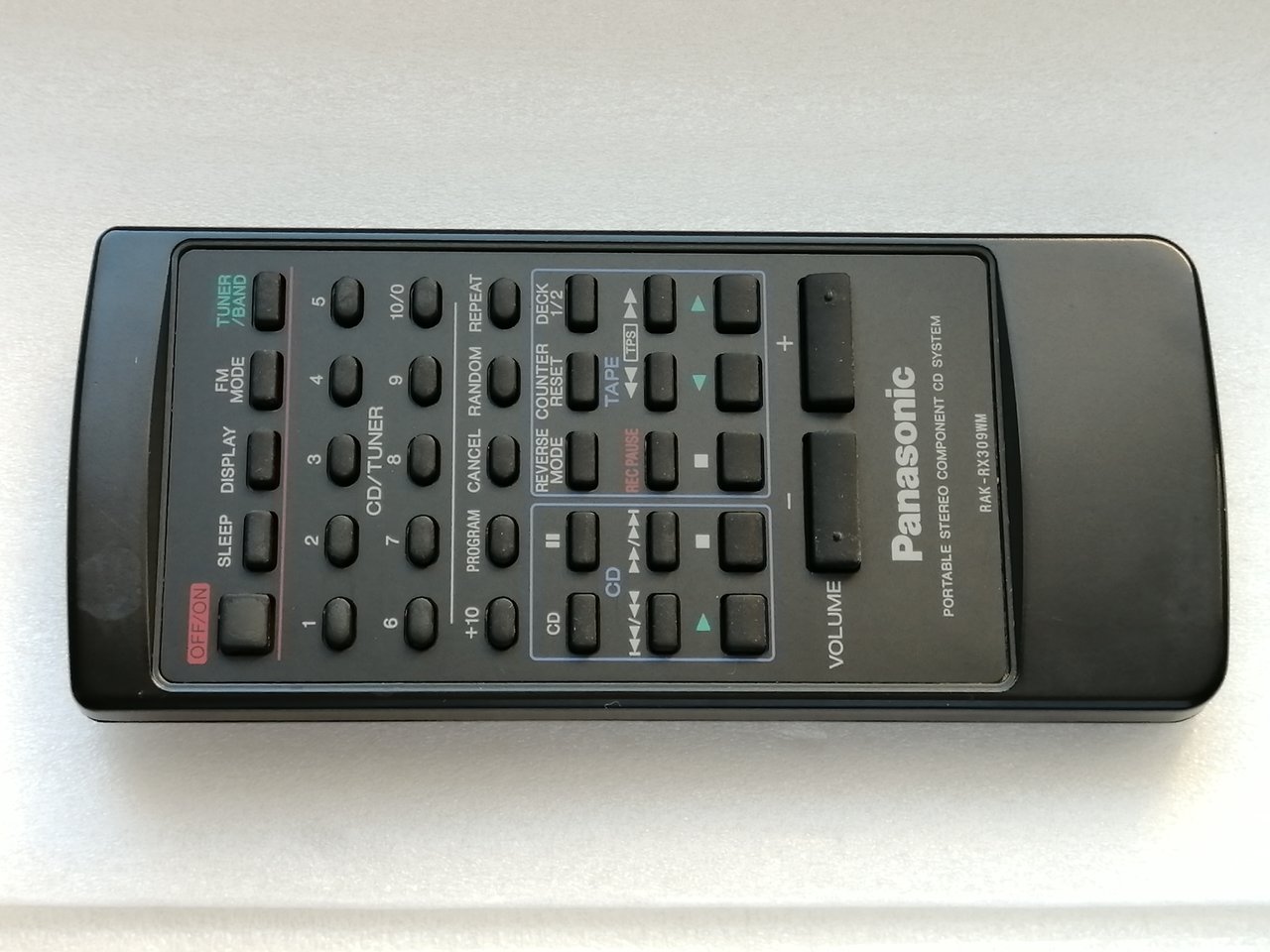  Panasonic RX-DT680 в отличном сохране.