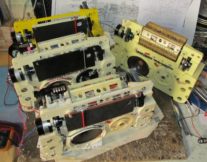 Простой чувствительный укв тюнер в ламповые старички.