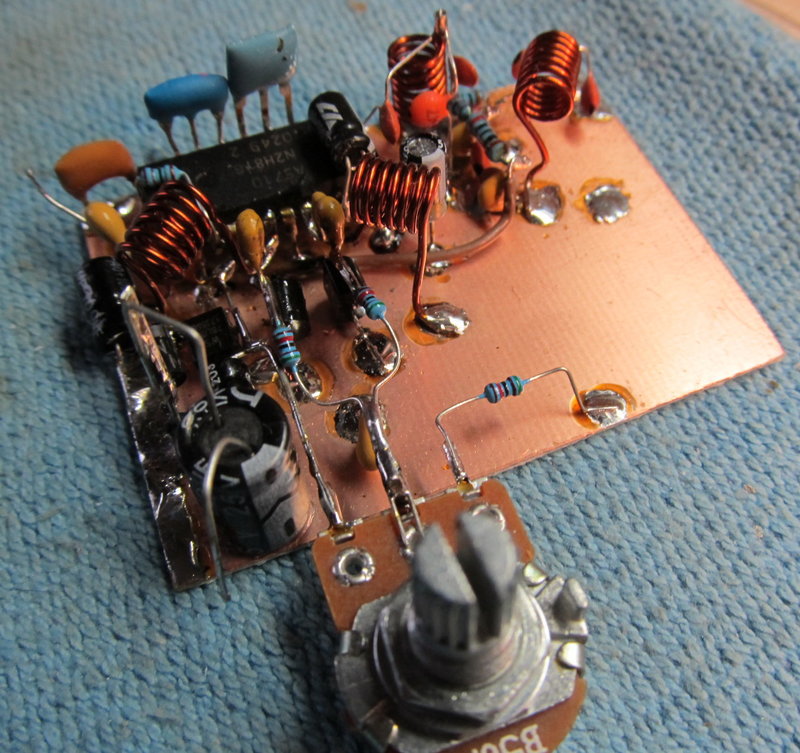 Простой чувствительный укв тюнер в ламповые старички.