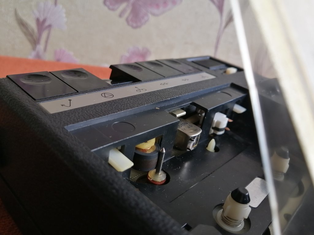 Легенда м404 в чумодане и др... - Доска объявлений сайта "Отечественная ...