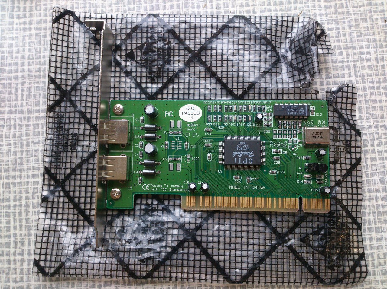  Аксессуары для компьютера / сервера