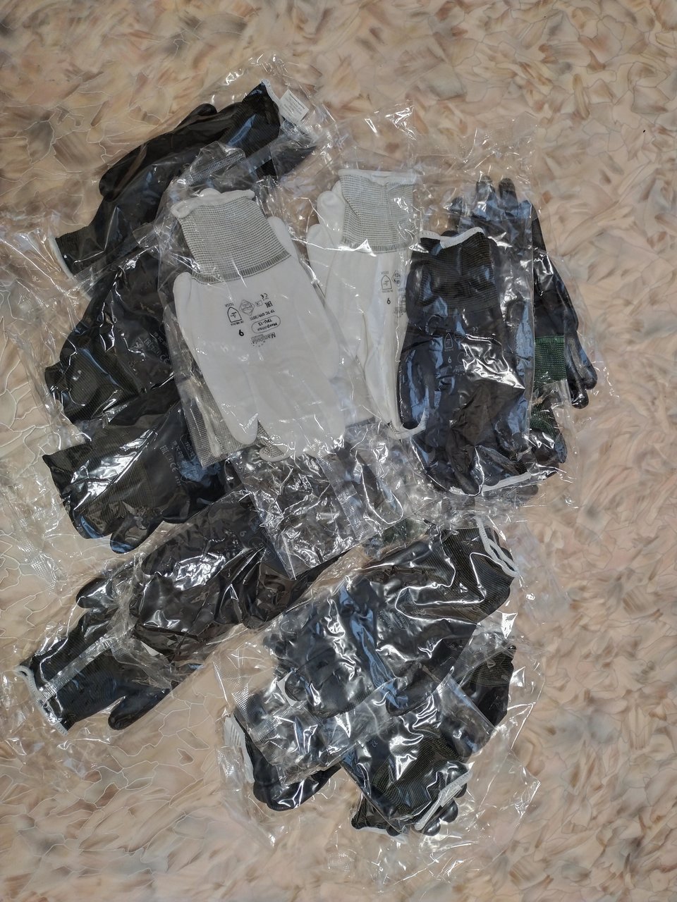  Защита для рук ,ушей и глаз.