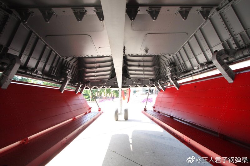 31 (J-31) • Форум 