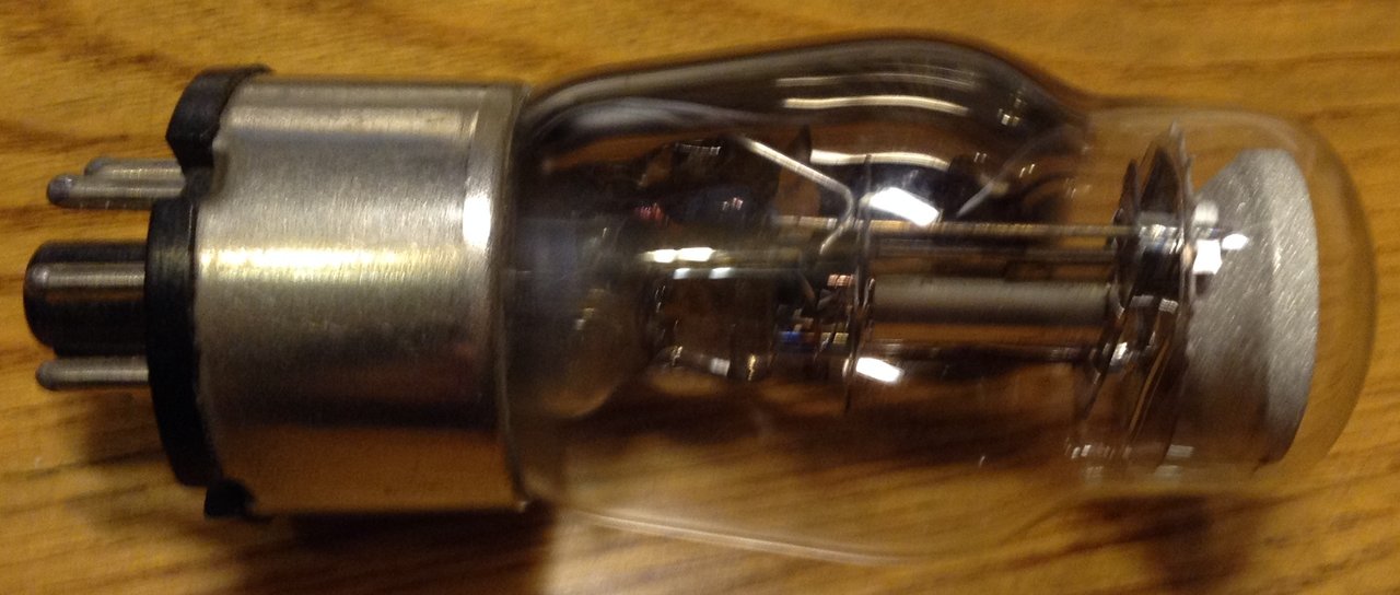 Куплю отечественные радиолампы до 1950 г.выпуска