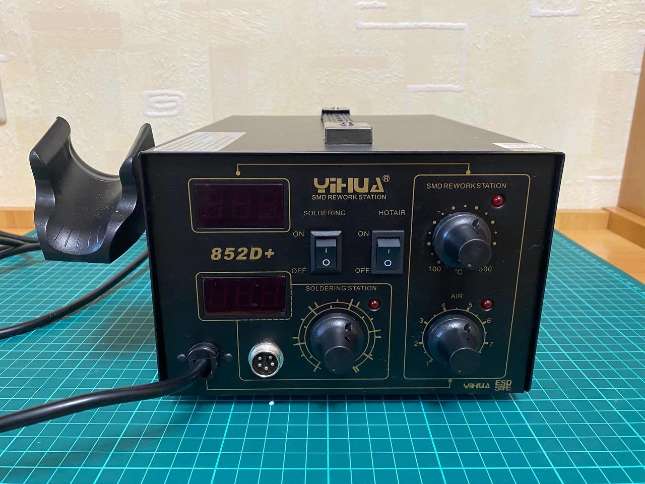 Станция паяльная yihua 852D+