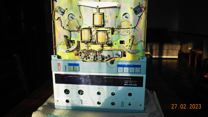  магнитофон Ростов-012 на разбор