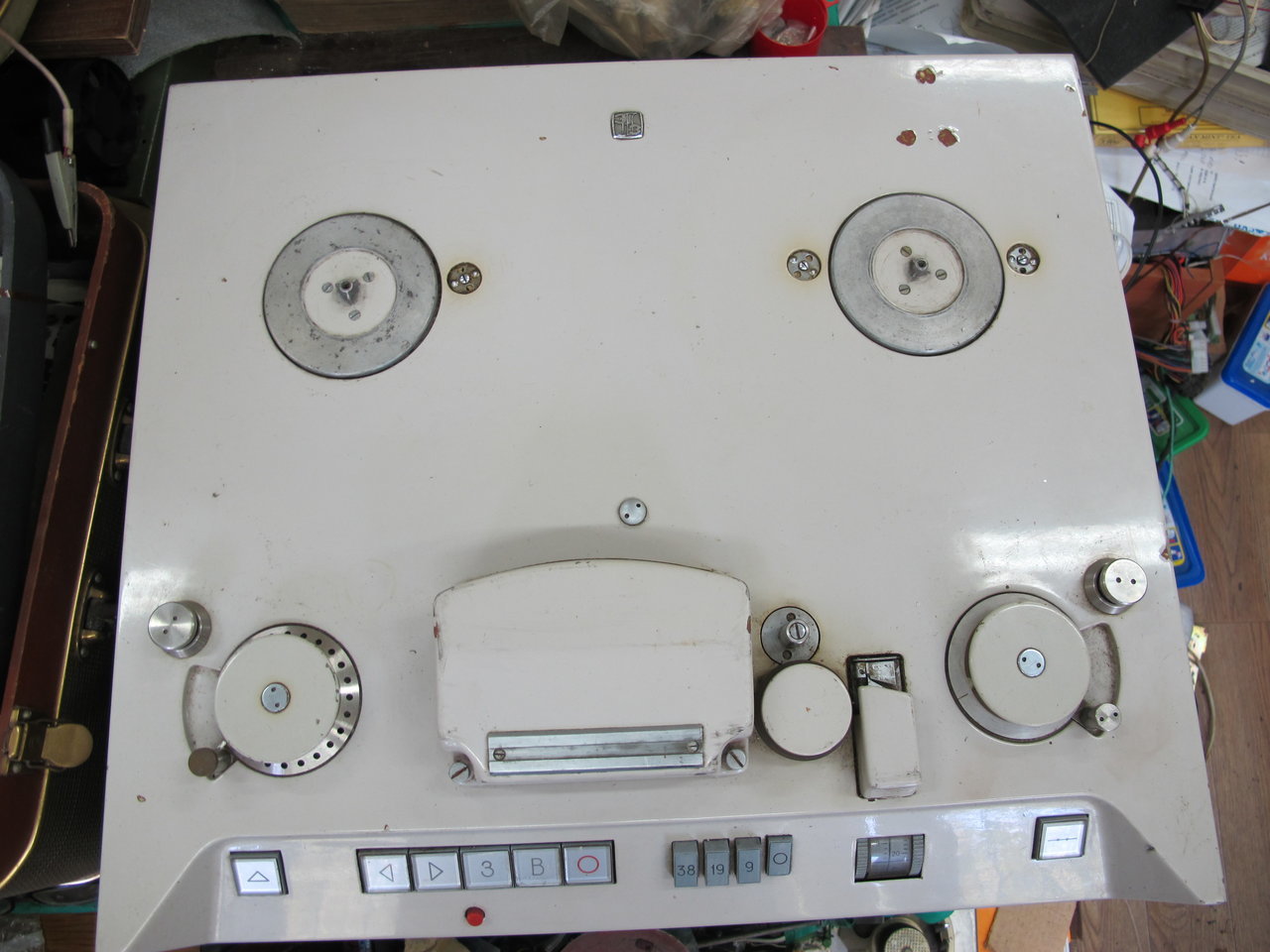  Это полная самоделка или?