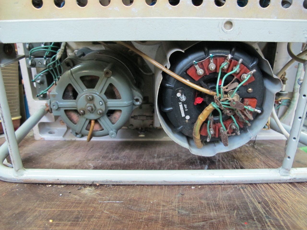  Это полная самоделка или?