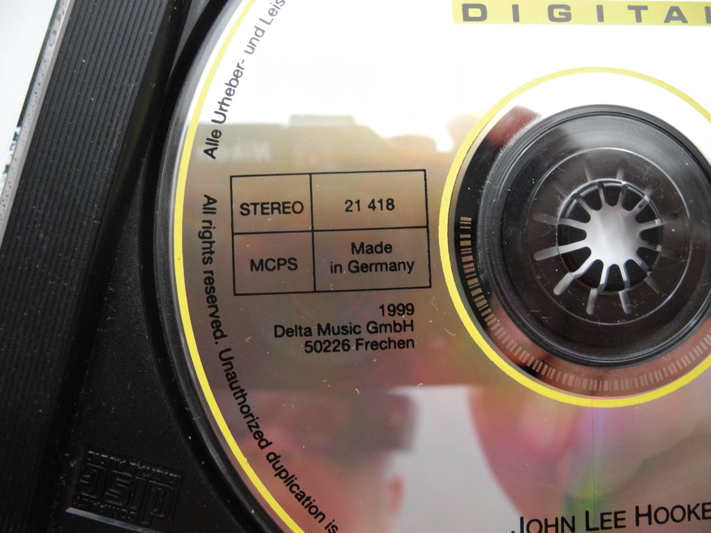  CD диски с блюзом (старый стиль и поновее)
