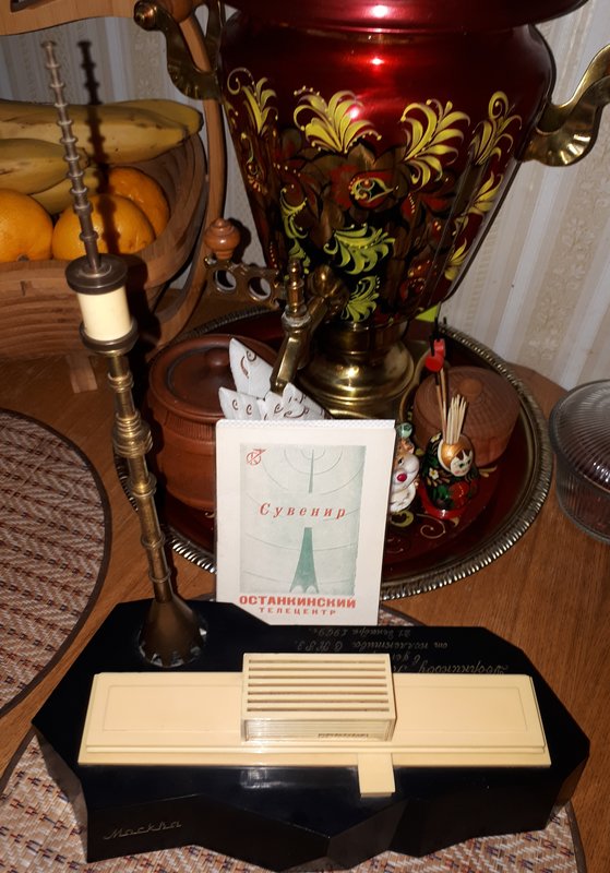 Maister этим детекторным приемниом начинает новую тему.