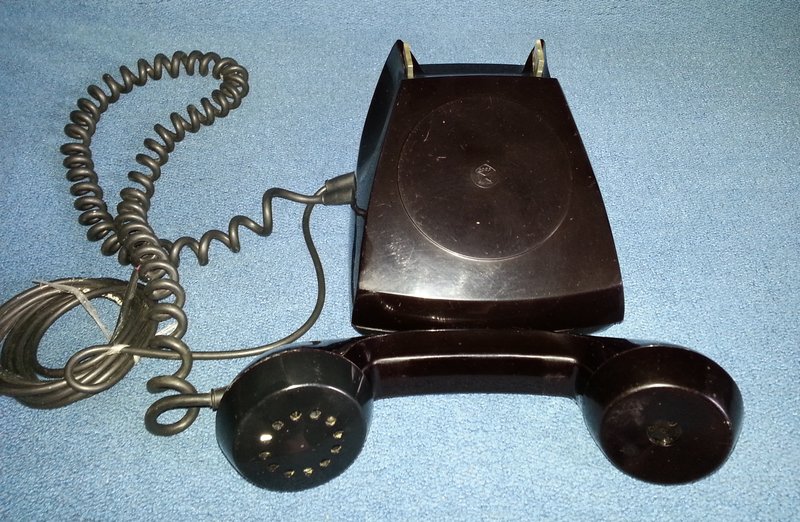  Наши телефонные аппараты.