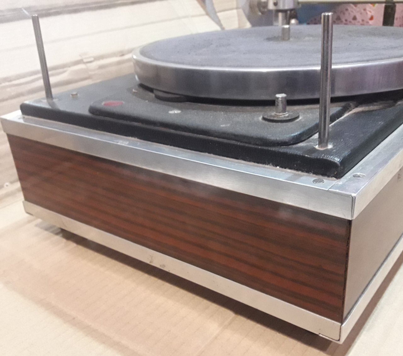 Самодельная вертушка (просто впервые попалась)