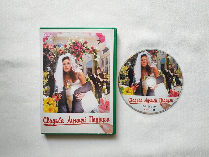 Продам DVD диски с фильмами (много фото!)