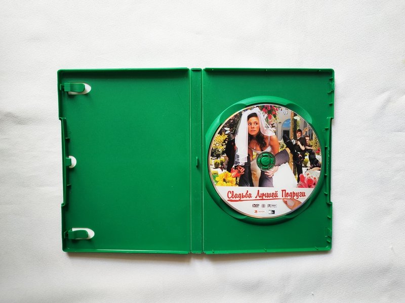 Продам DVD диски с фильмами (много фото!)