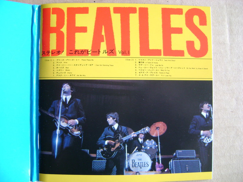 Фирменные CD-диски.