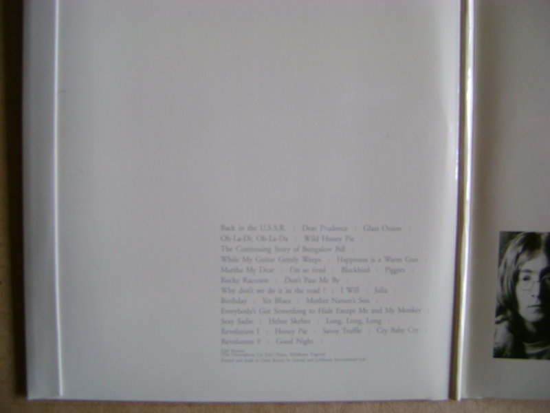 Фирменные CD-диски.