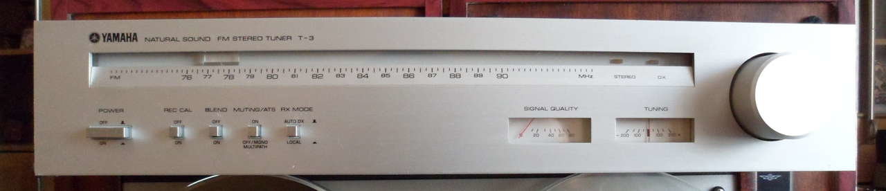  Опознайте плату от тюнера Yamaha