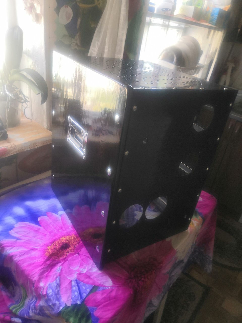 ШАССИ к нашим усилителям,корректорам.