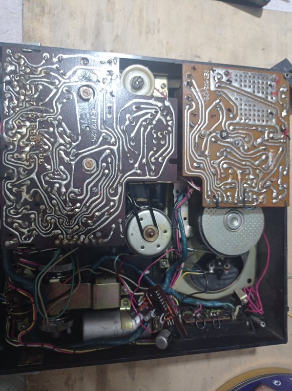 Удобна ли в ремонте наша радиотехника.