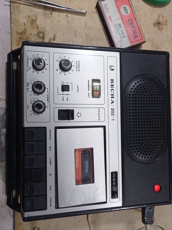 Удобна ли в ремонте наша радиотехника.