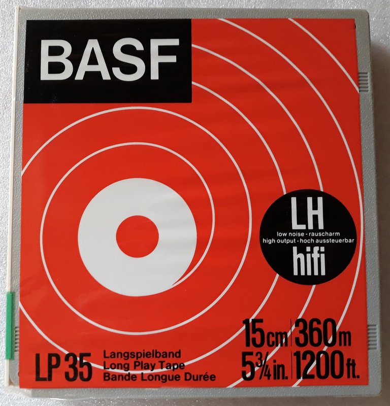  ELFA Моя коллекция: Катушки, аудио/видео кассеты...