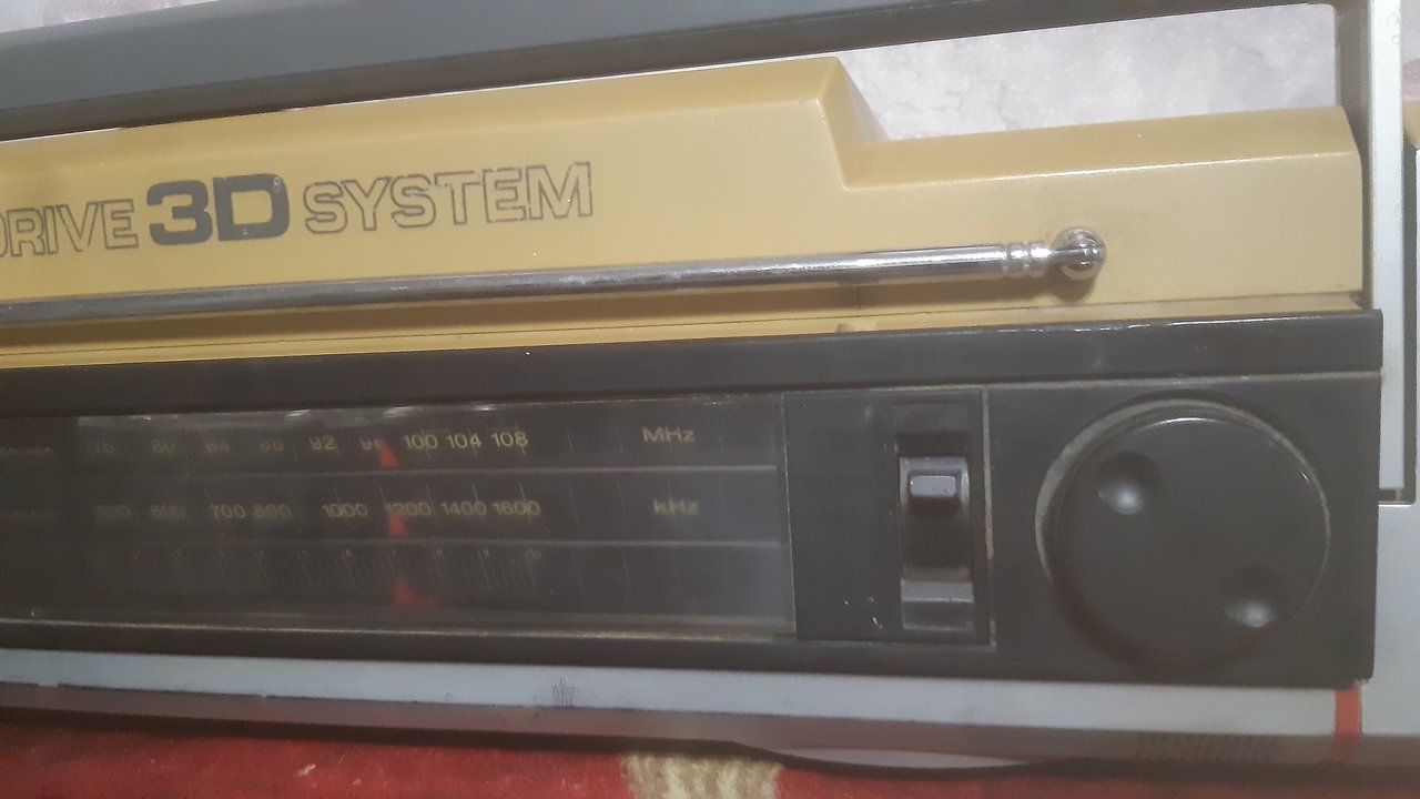  Магнитола Sony CFS-450 (Japan, 1982г.в.), FM 76-188, 100V