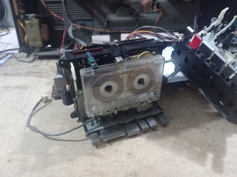Удобна ли в ремонте наша радиотехника.