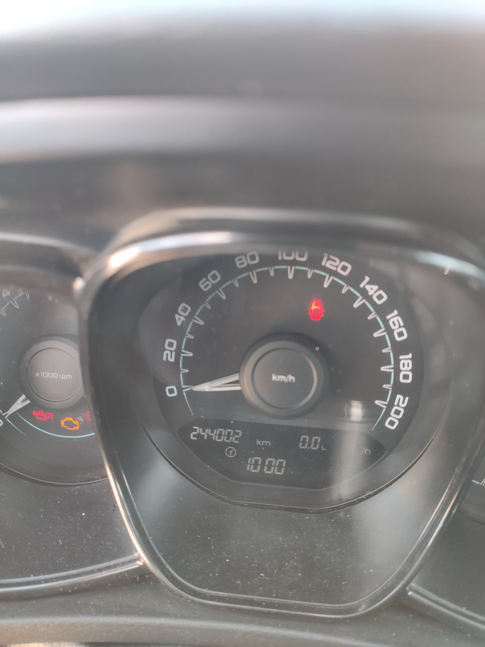 АВТОЛЮБИТЕЛЯМ