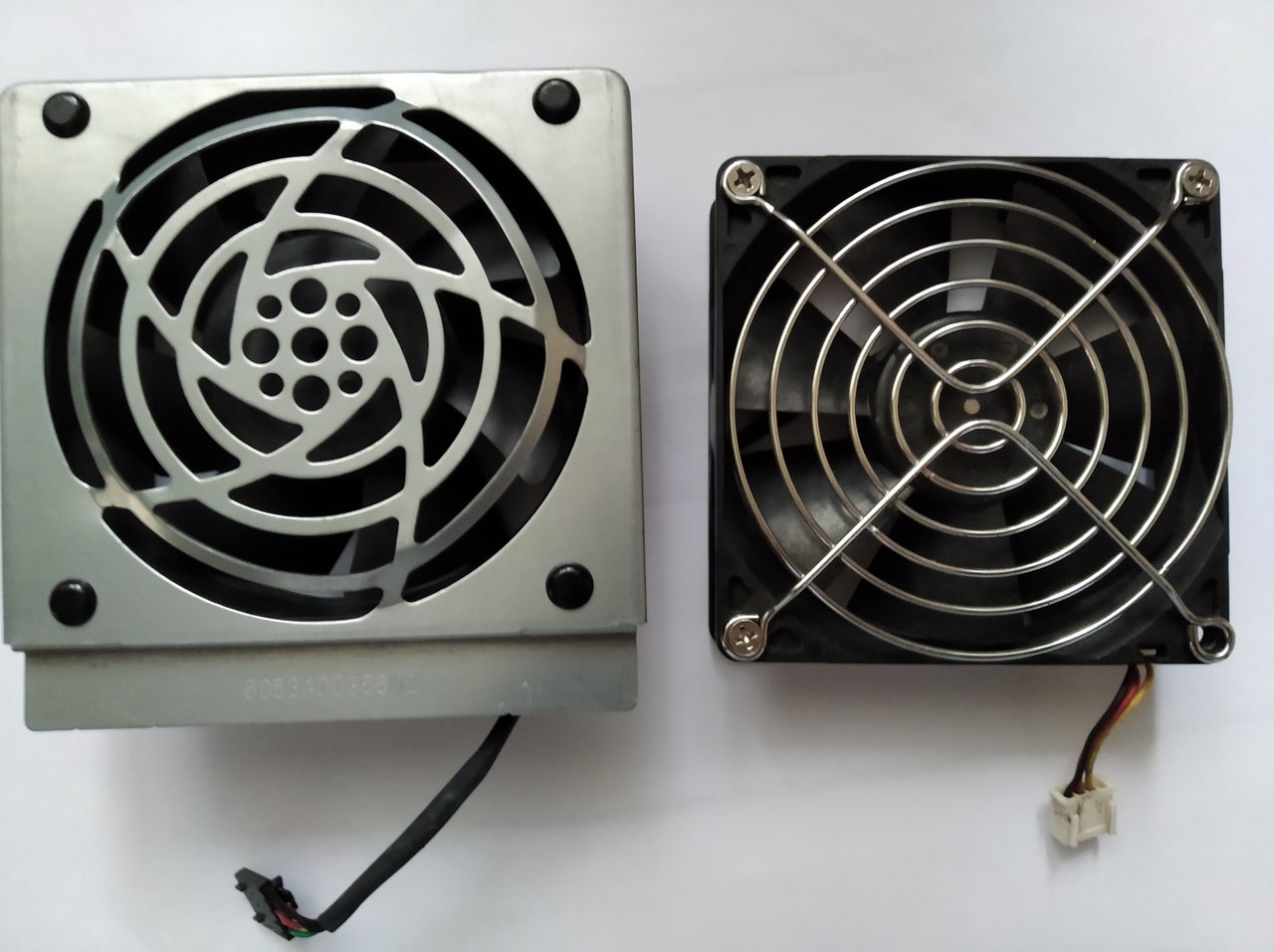 Вентиляторы серверные SUNON 40 x 40 мм