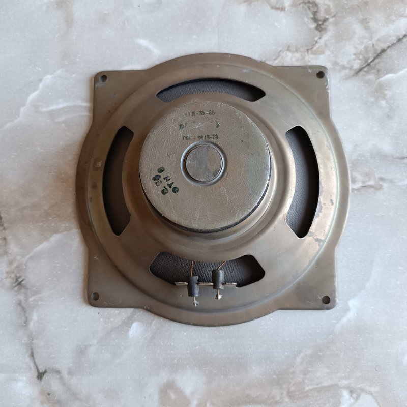  Запчасти радиолы Ригонда 102.