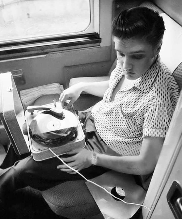 БРЭА в кино и у знаменитостей.