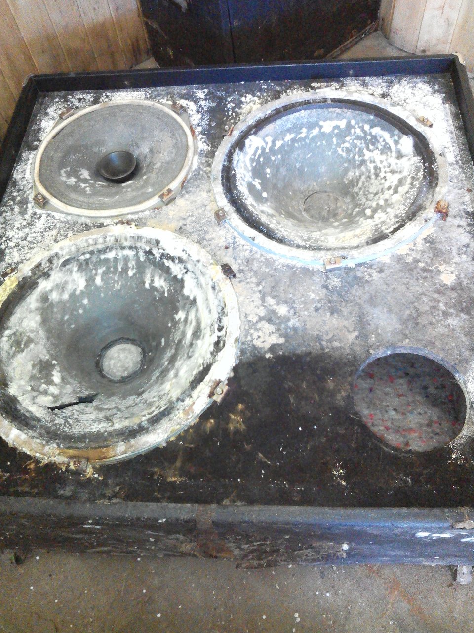  Акустика в стиле стимпанк